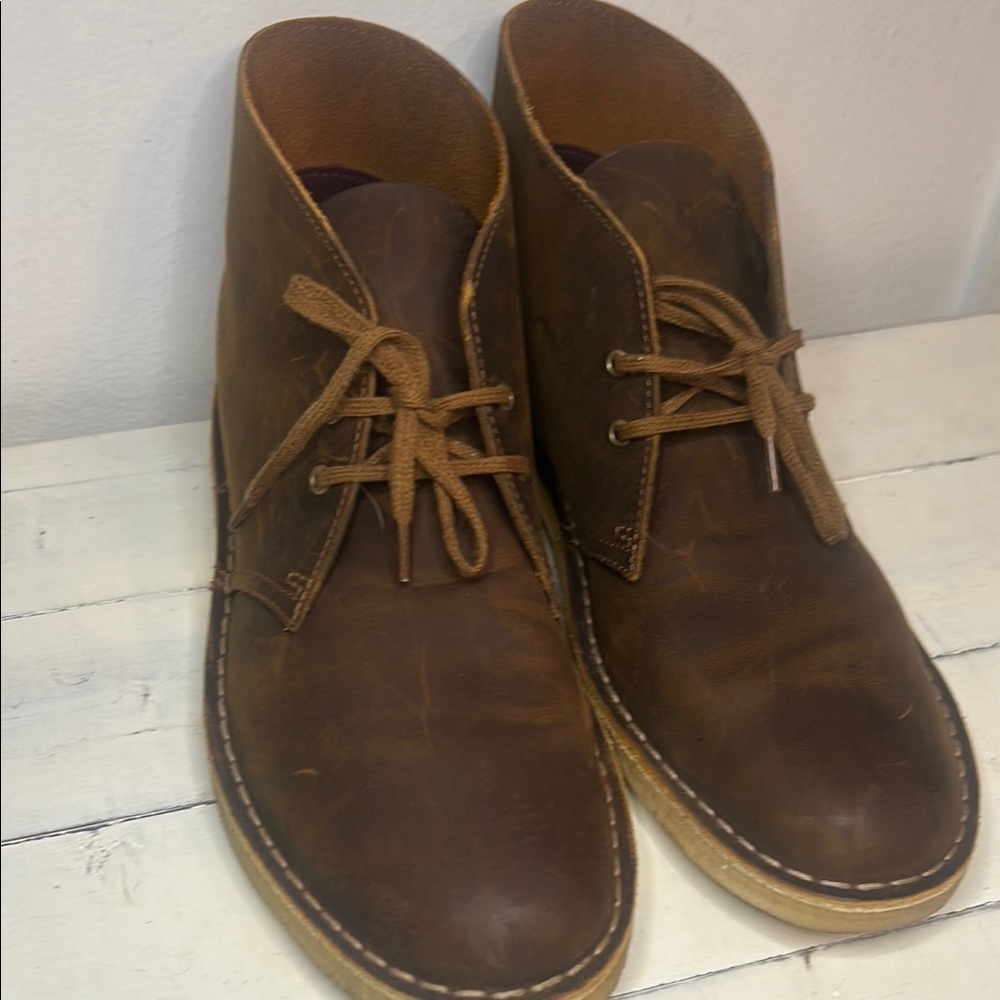 Clarks Original Men's Brown Shoes, Size 9